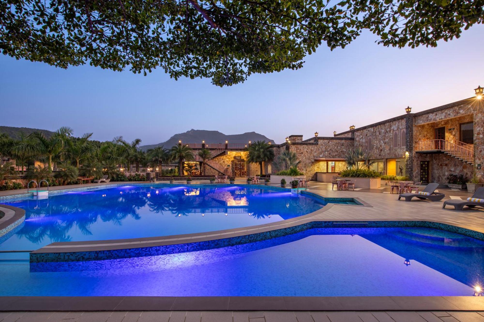 Vikrama Heritage Resort Pavagadh Hālol Esterno foto