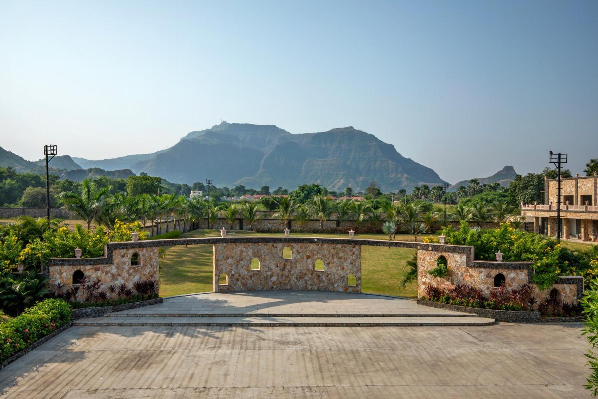 Vikrama Heritage Resort Pavagadh Hālol Esterno foto