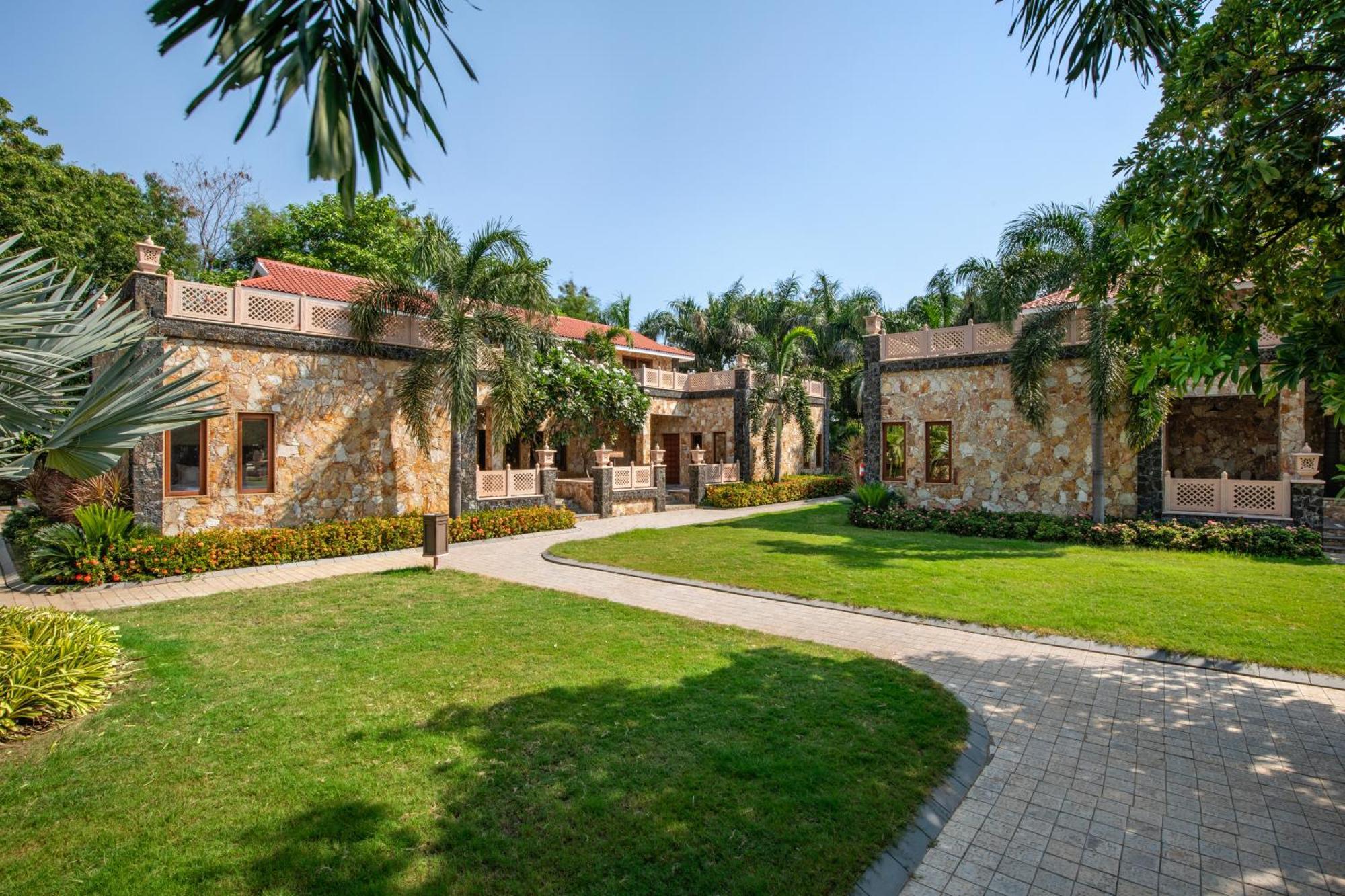 Vikrama Heritage Resort Pavagadh Hālol Esterno foto